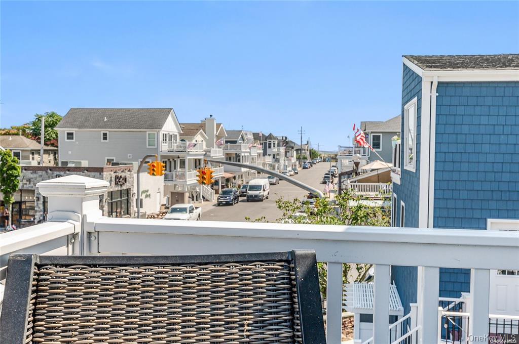 Long Beach, New York 11561, United States, 4 Bedrooms Bedrooms, ,3 BathroomsBathrooms,Residential,Active,196642