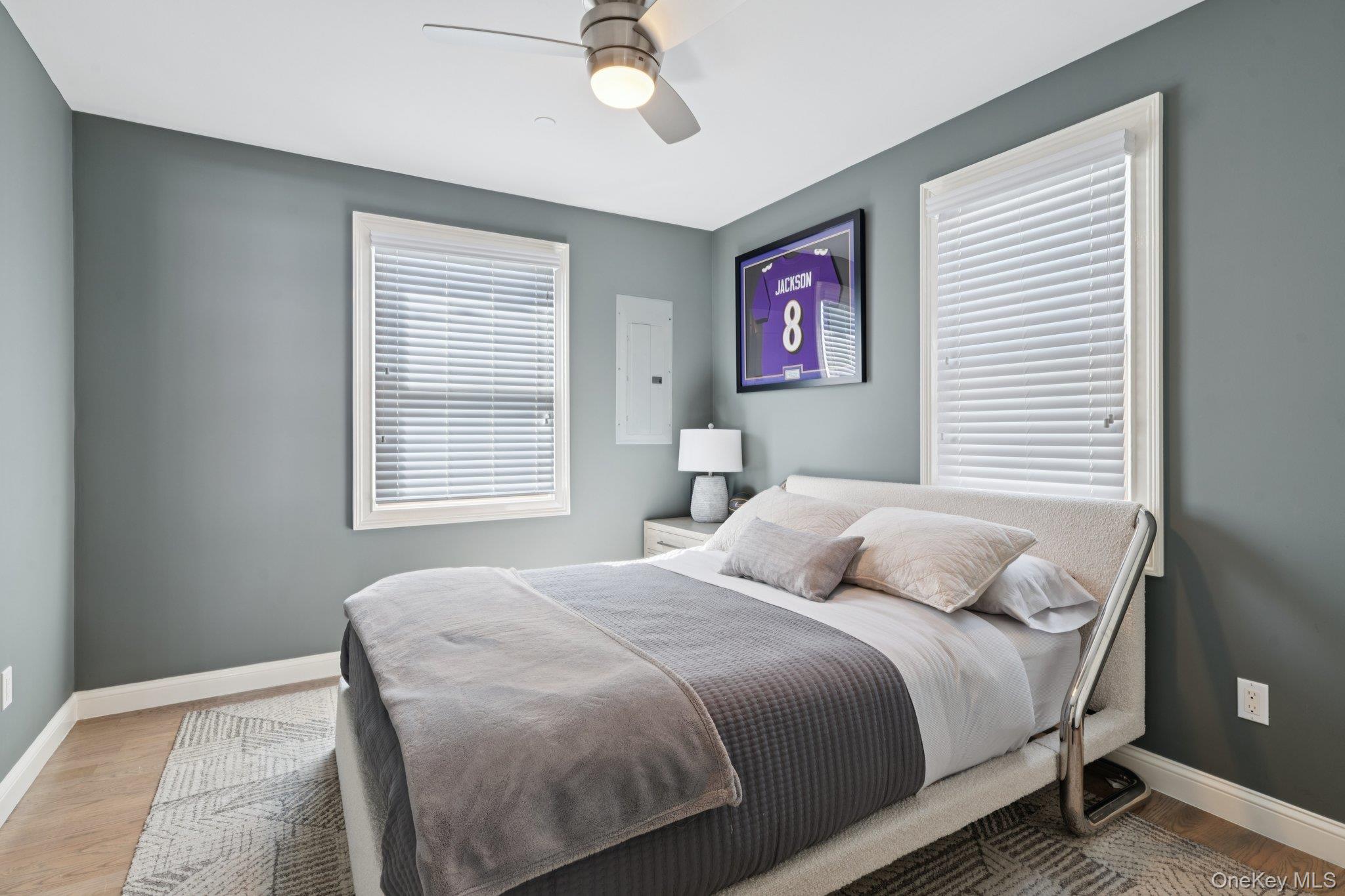 Long Beach, New York 11561, United States, 4 Bedrooms Bedrooms, ,3 BathroomsBathrooms,Residential,Active,196642