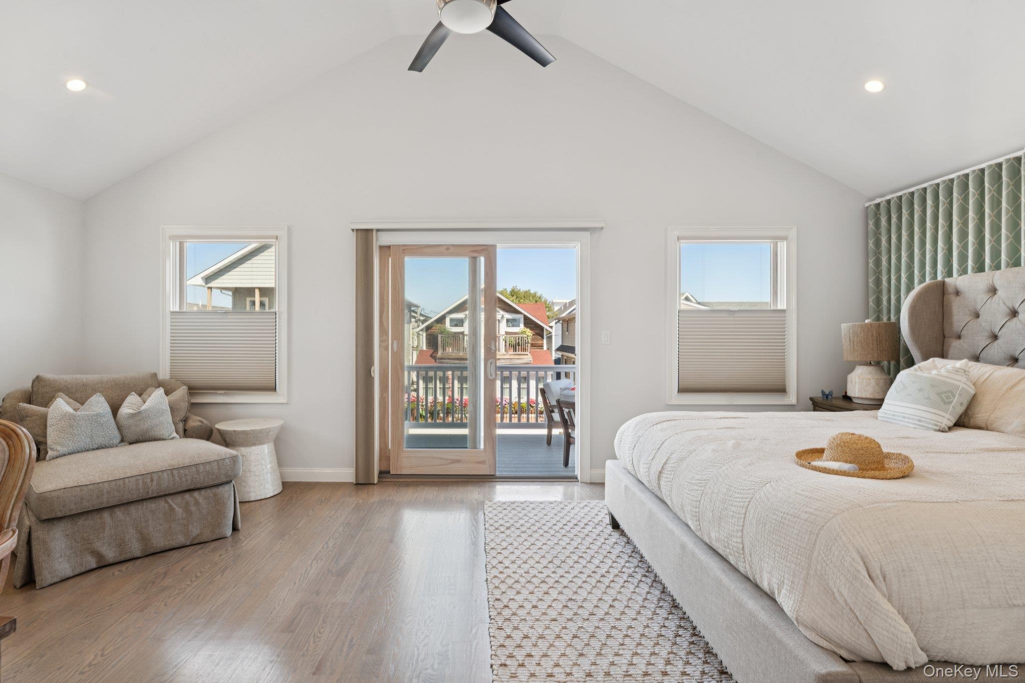 Long Beach, New York 11561, United States, 4 Bedrooms Bedrooms, ,3 BathroomsBathrooms,Residential,Active,196642