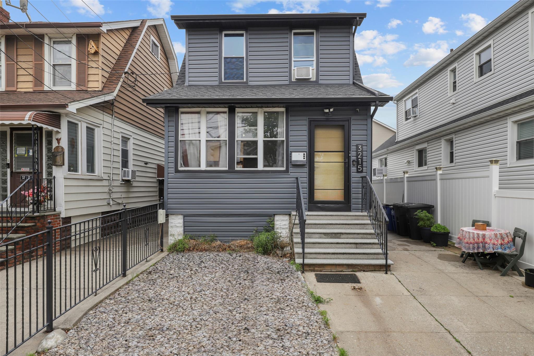 Property for Sale at Randall Avenue, Bronx, New York - Bedrooms: 3 
Bathrooms: 3  - $850,000
