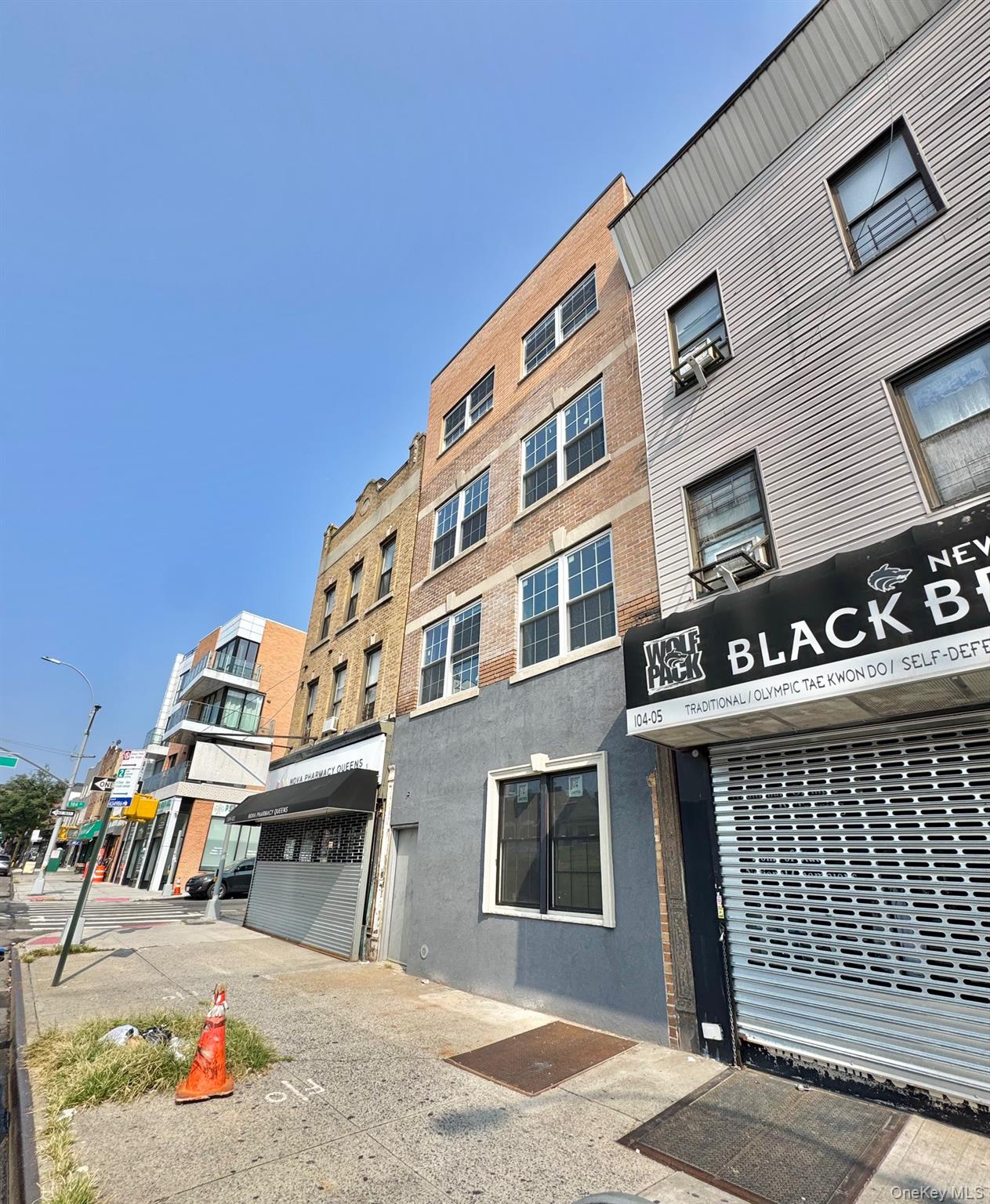 104-03 Northern Boulevard