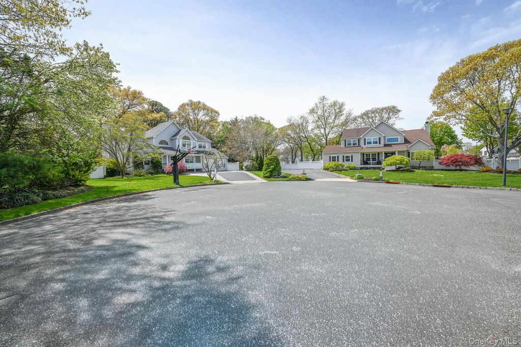 Photo of 6 Ivy Court, Centereach, NY 11720 (MLS # 992139)