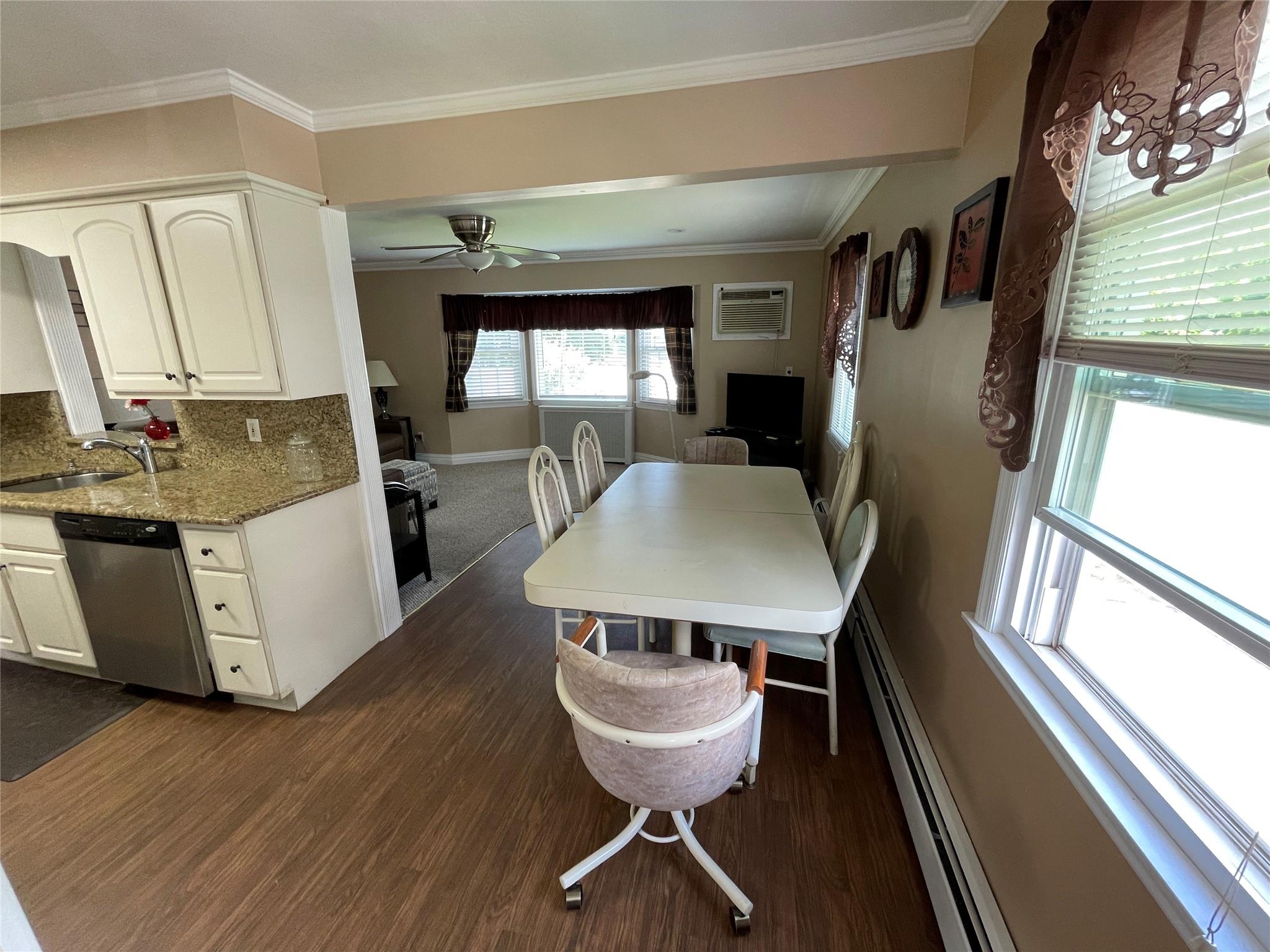 2495 5th Avenue, East Meadow, New York image 8