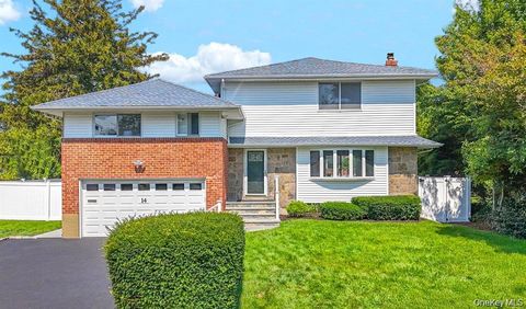 14 Westminster Road Syosset NY 11791