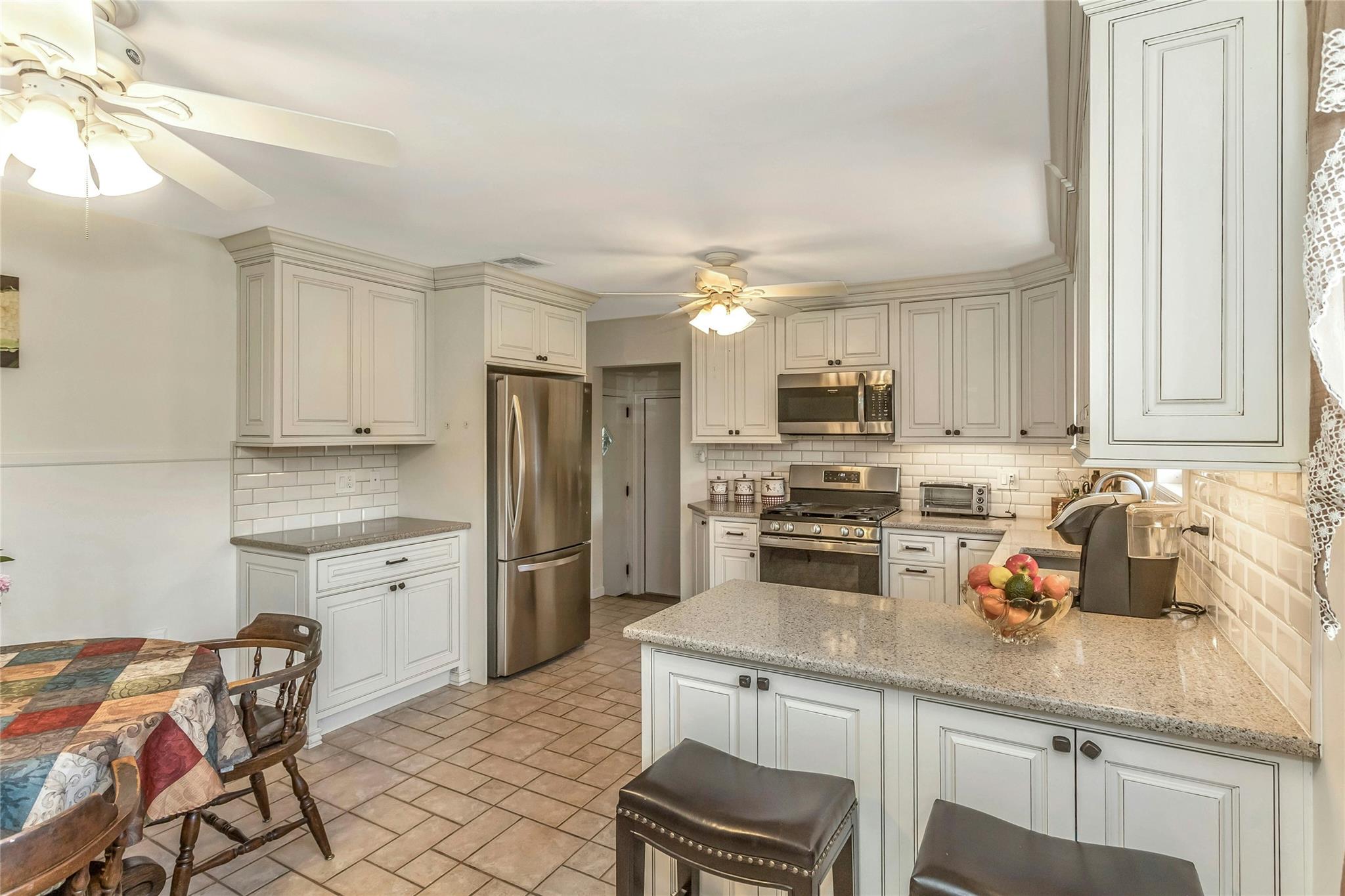 6 Barclay Drive, Coram, New York image 8