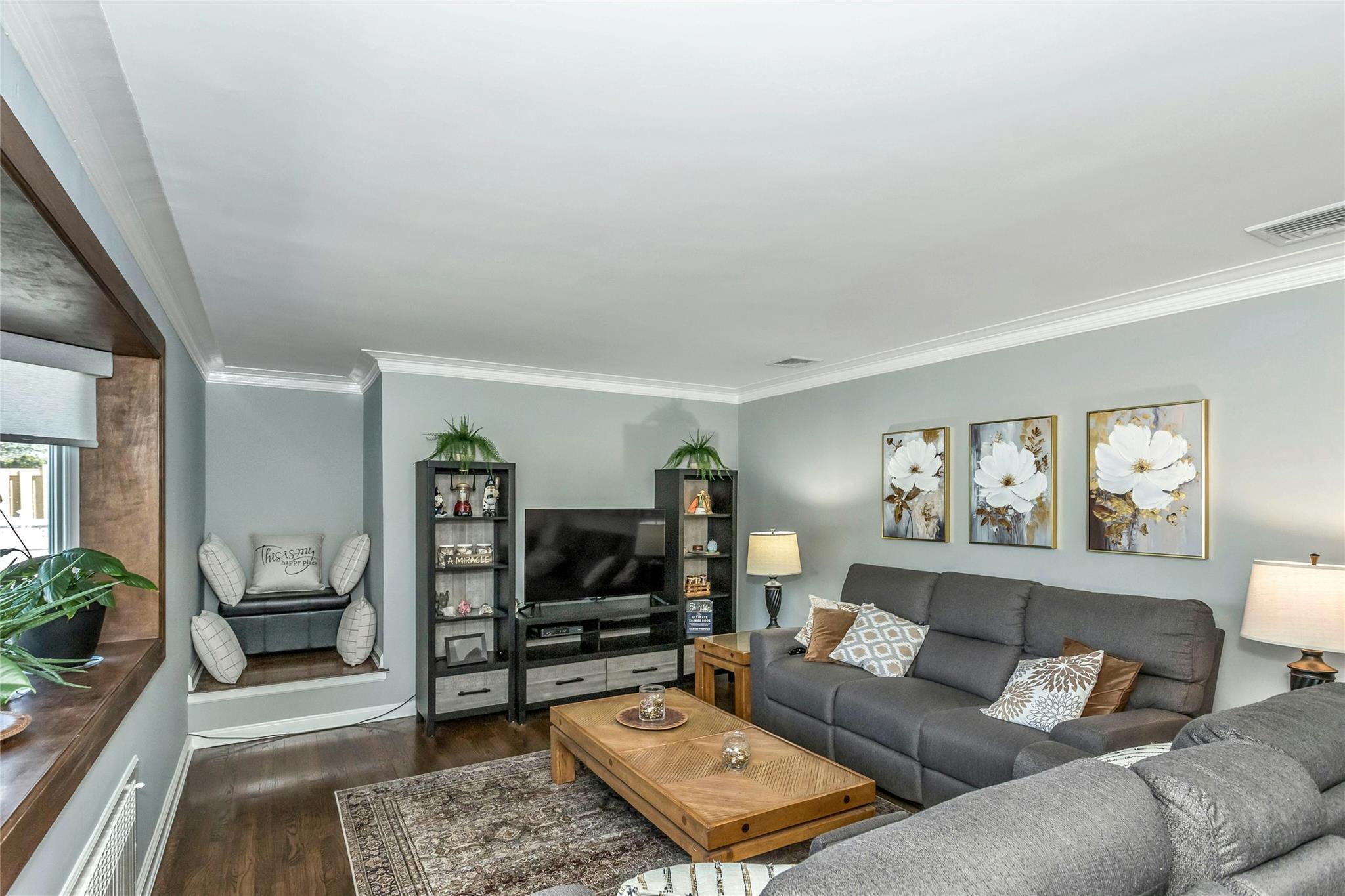 6 Barclay Drive, Coram, New York image 6