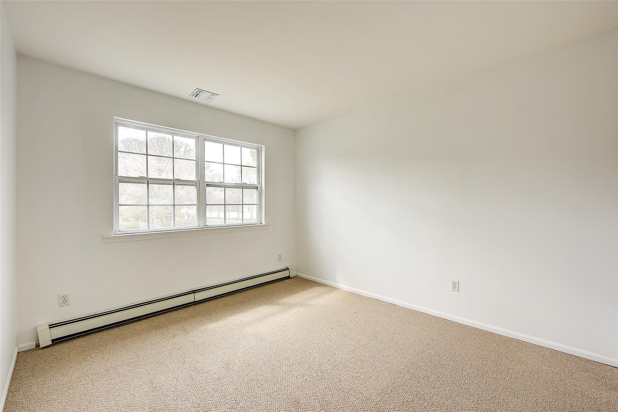 1 Richard Drive, Medford, New York image 18