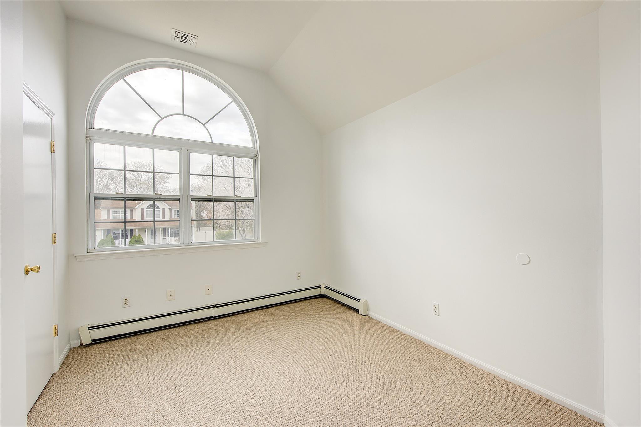 1 Richard Drive, Medford, New York image 19