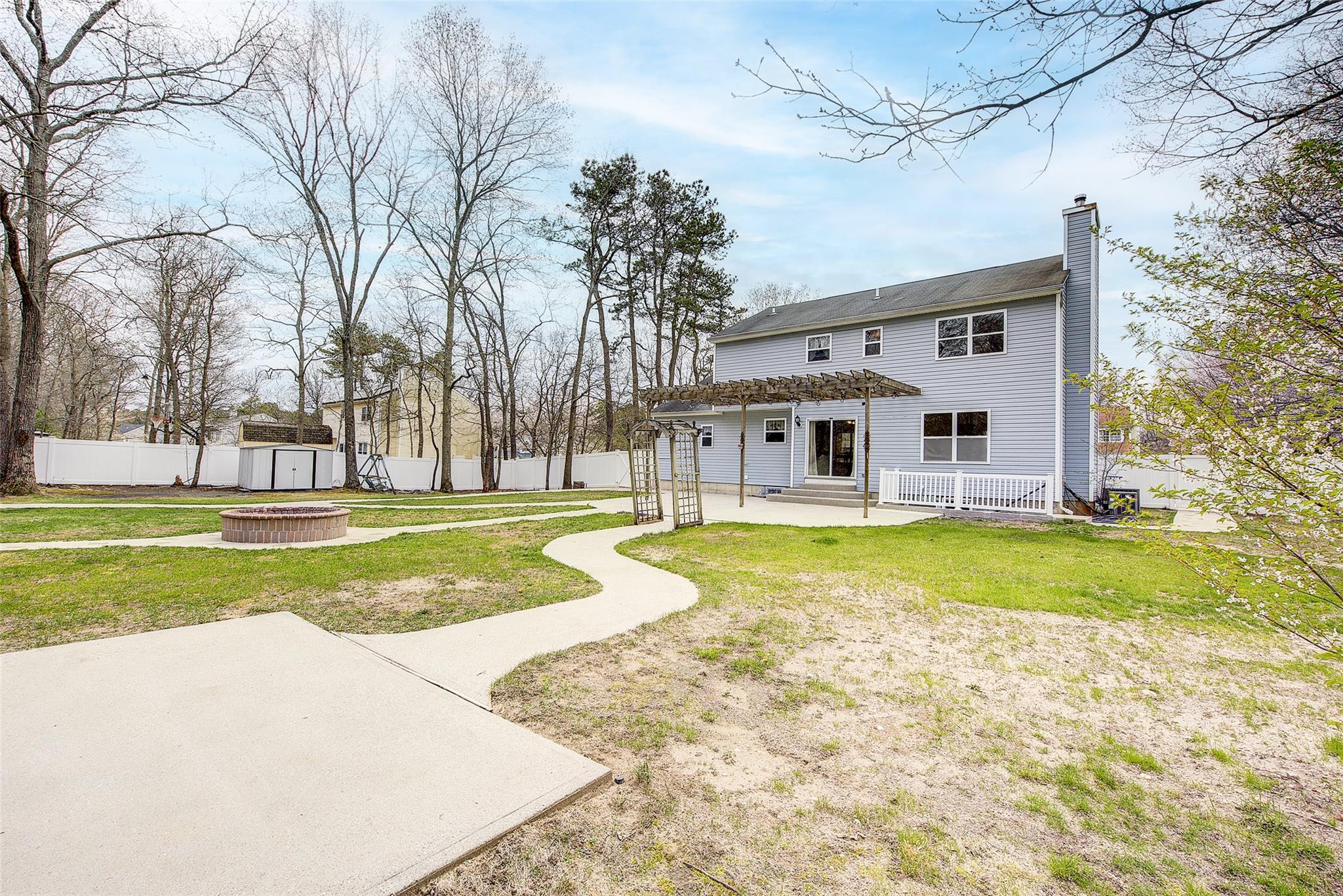 1 Richard Drive, Medford, New York image 25