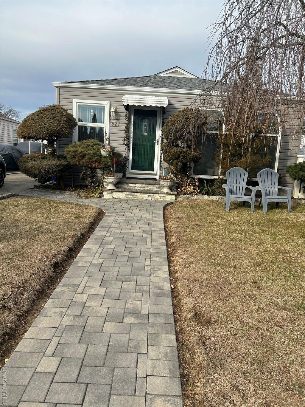 Photo of 527 Willow Street, South Hempstead, NY 11550 (MLS # 953069)