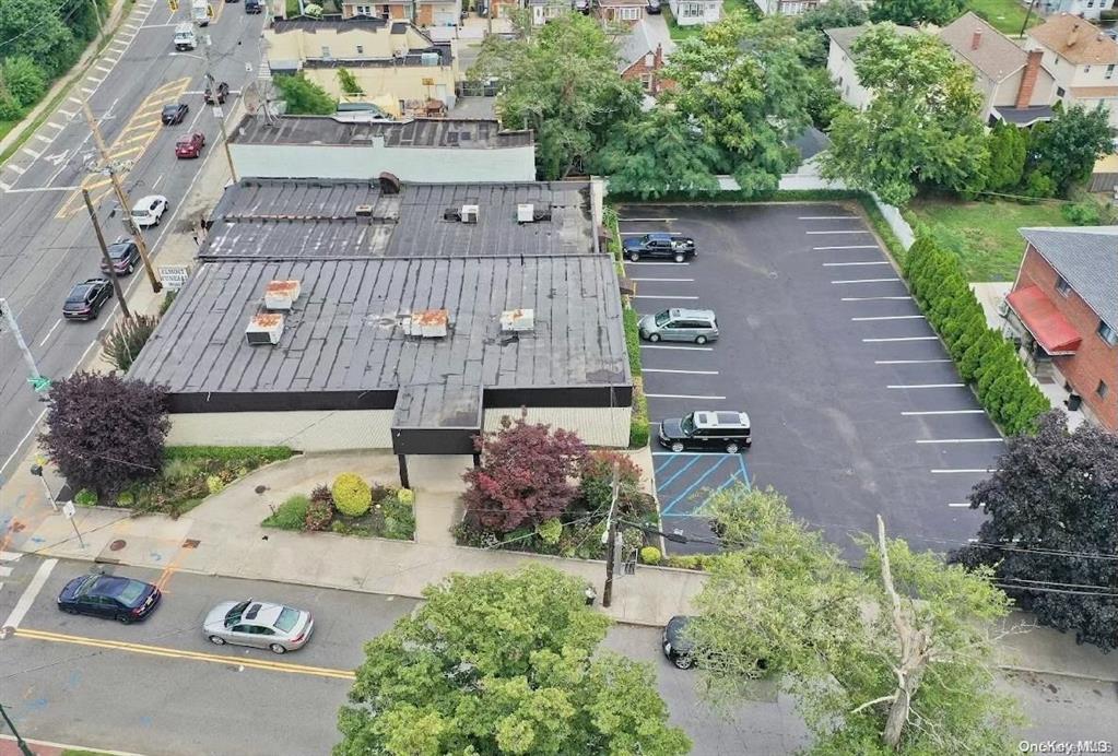 1529 Hempstead