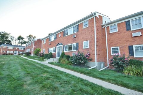 Photo of 1879 Crompond Road #F-15, Peekskill, NY 10566 (MLS # 915145)