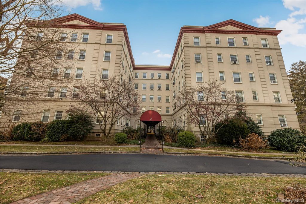 Photo of 4 Park Lane Mount Vernon Avenue #4H, Mount Vernon, NY 10552 (MLS # 955281)