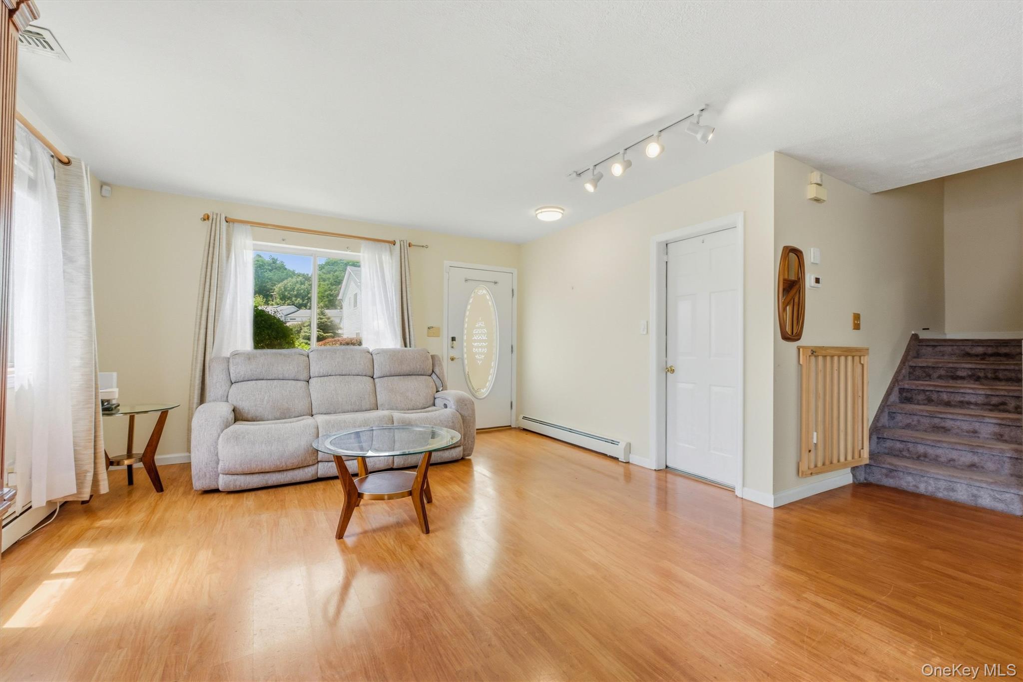 400 Plover Court