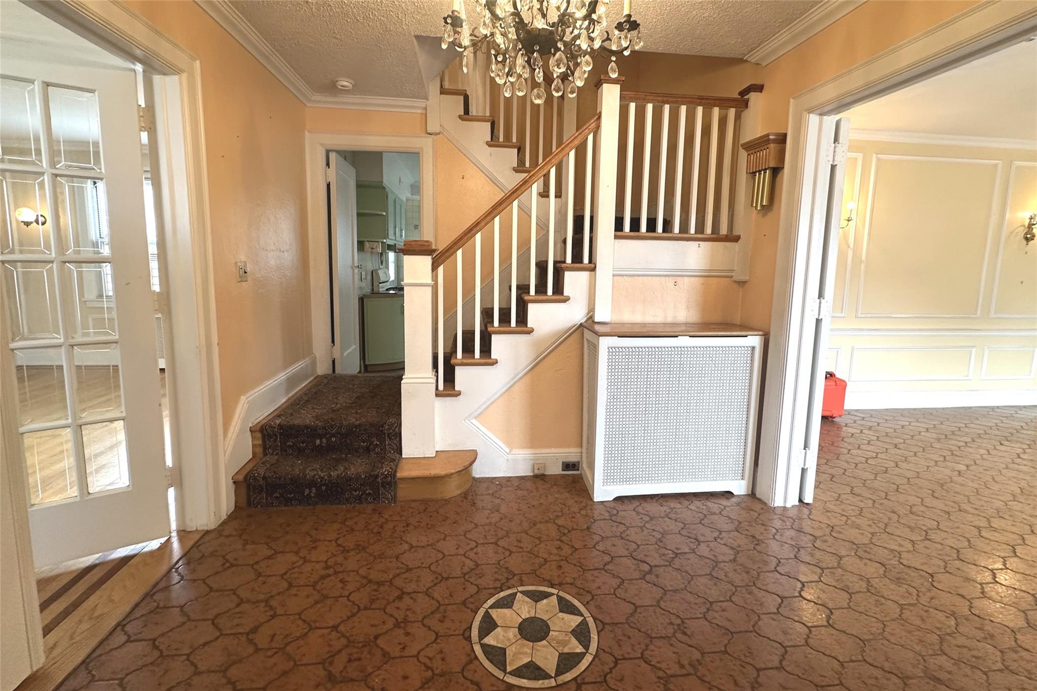 111 Leland Avenue, New Rochelle, New York image 2