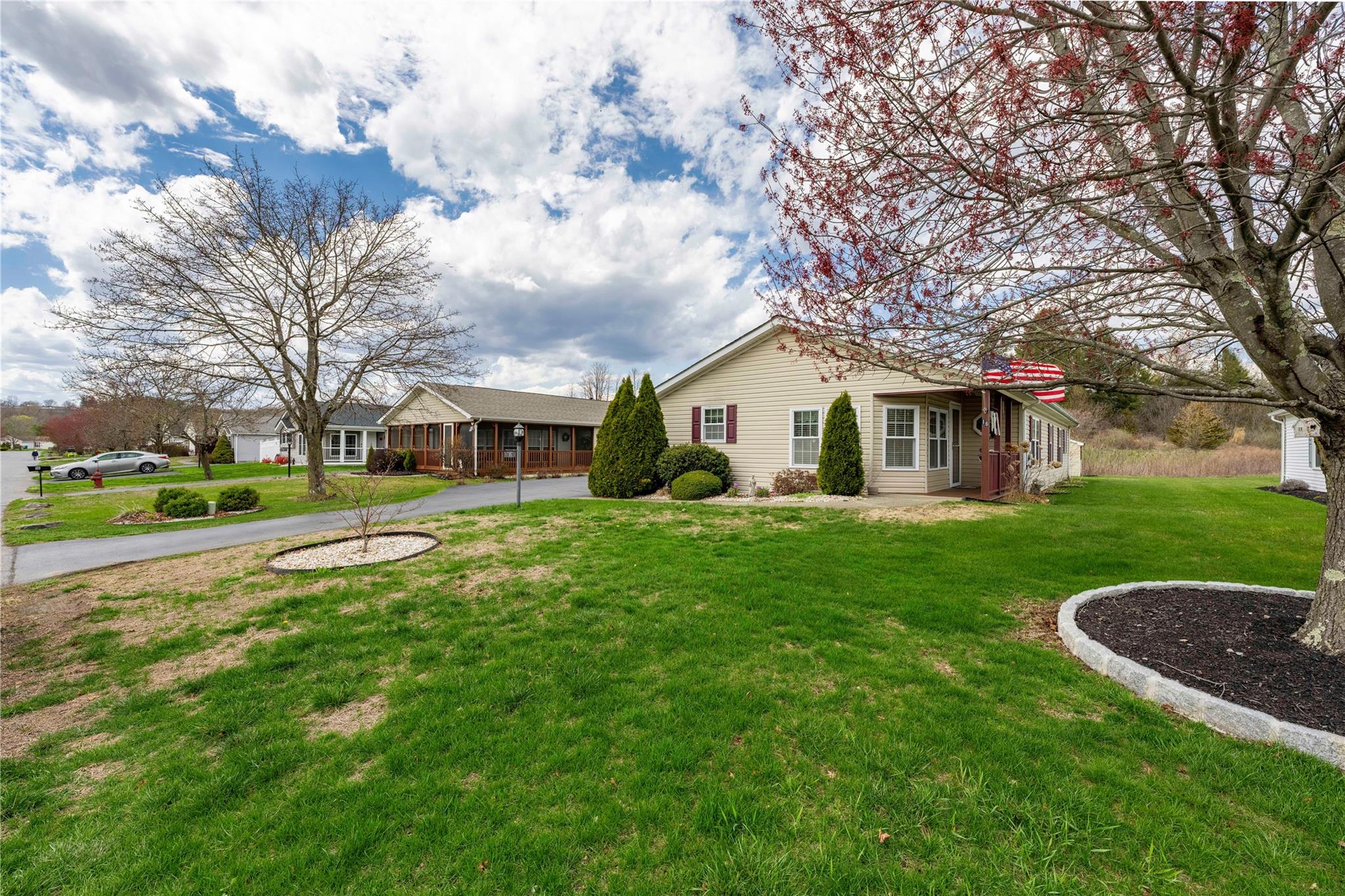 16 Vero Drive, Poughkeepsie, New York image 40