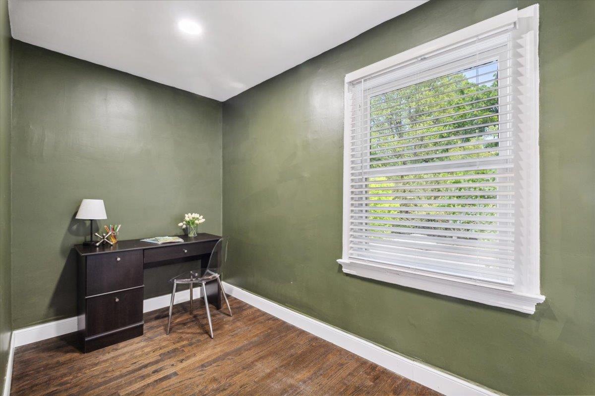 12 Longvue Avenue, New Rochelle, New York image 20