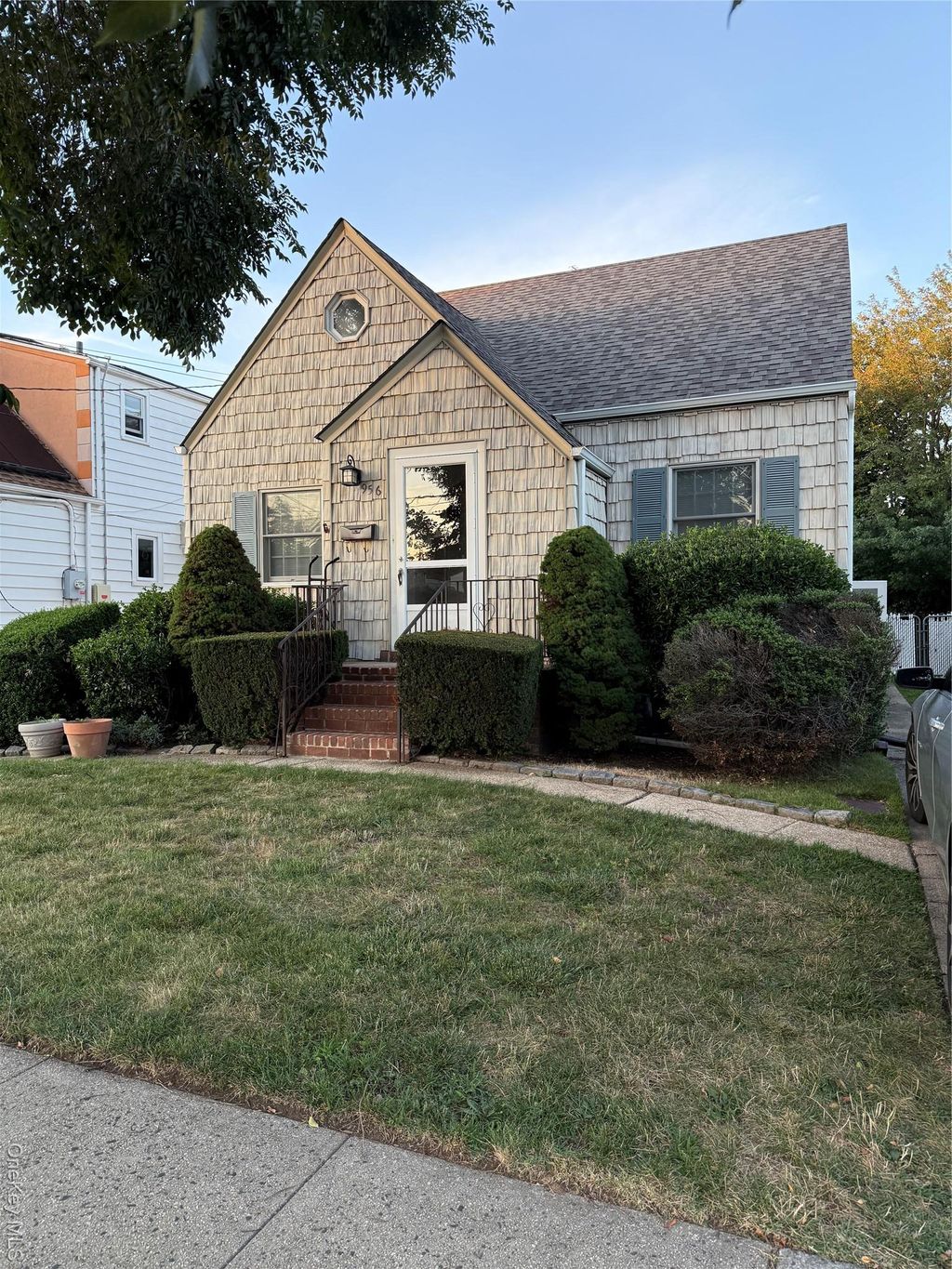 Photo of 956 Cherry Lane, Floral Park, NY 11001 (MLS # 951564)