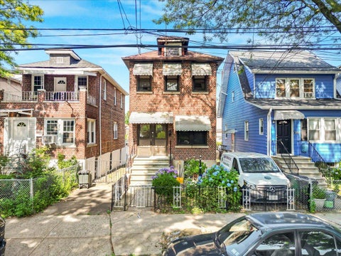 Multifamily For Sale - 4026 Wickham Avenue<br/> Bronx, NY 10466