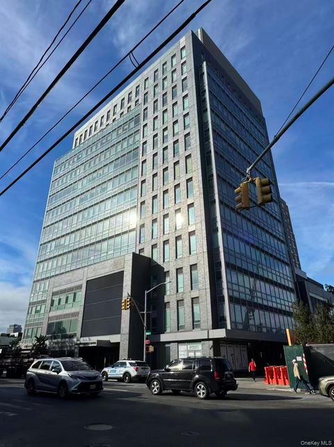 38-08 Union Street 11A Flushing NY 11354