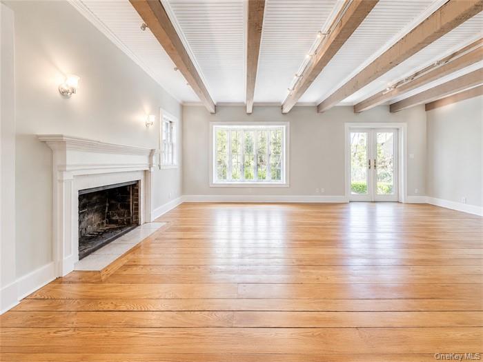 4 N Ravine Road