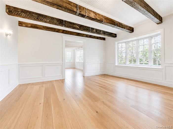4 N Ravine Road
