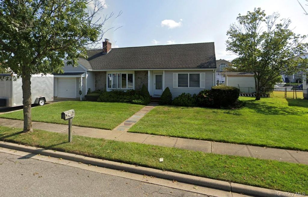 Photo of 398 Clocks Boulevard, Massapequa, NY 11758 (MLS # 957032)