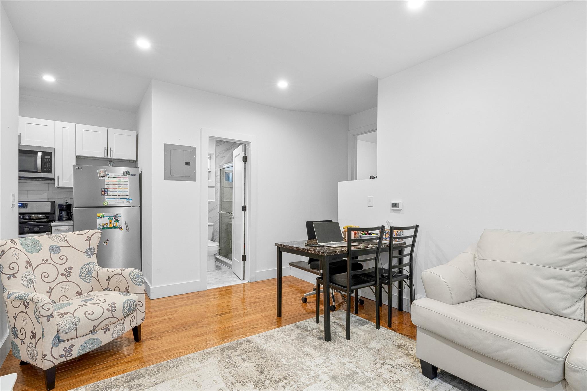 41 AKA 43 Sherwood Avenue