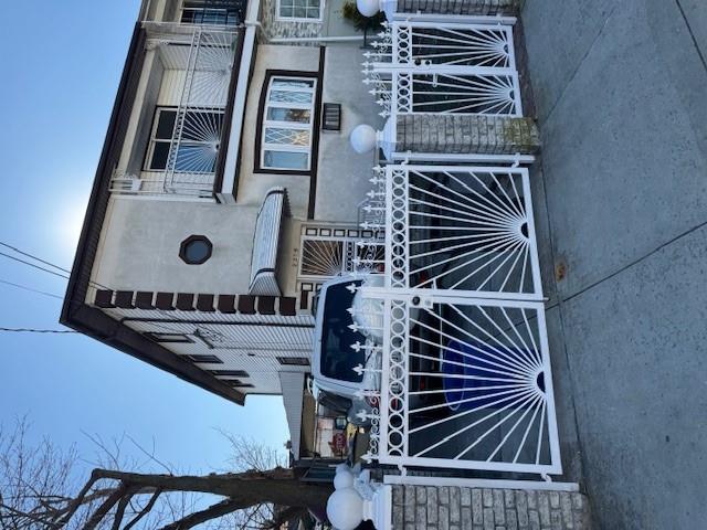 Edgemere Avenue, Far Rockaway, Queens, NY - 9 Bedrooms - 