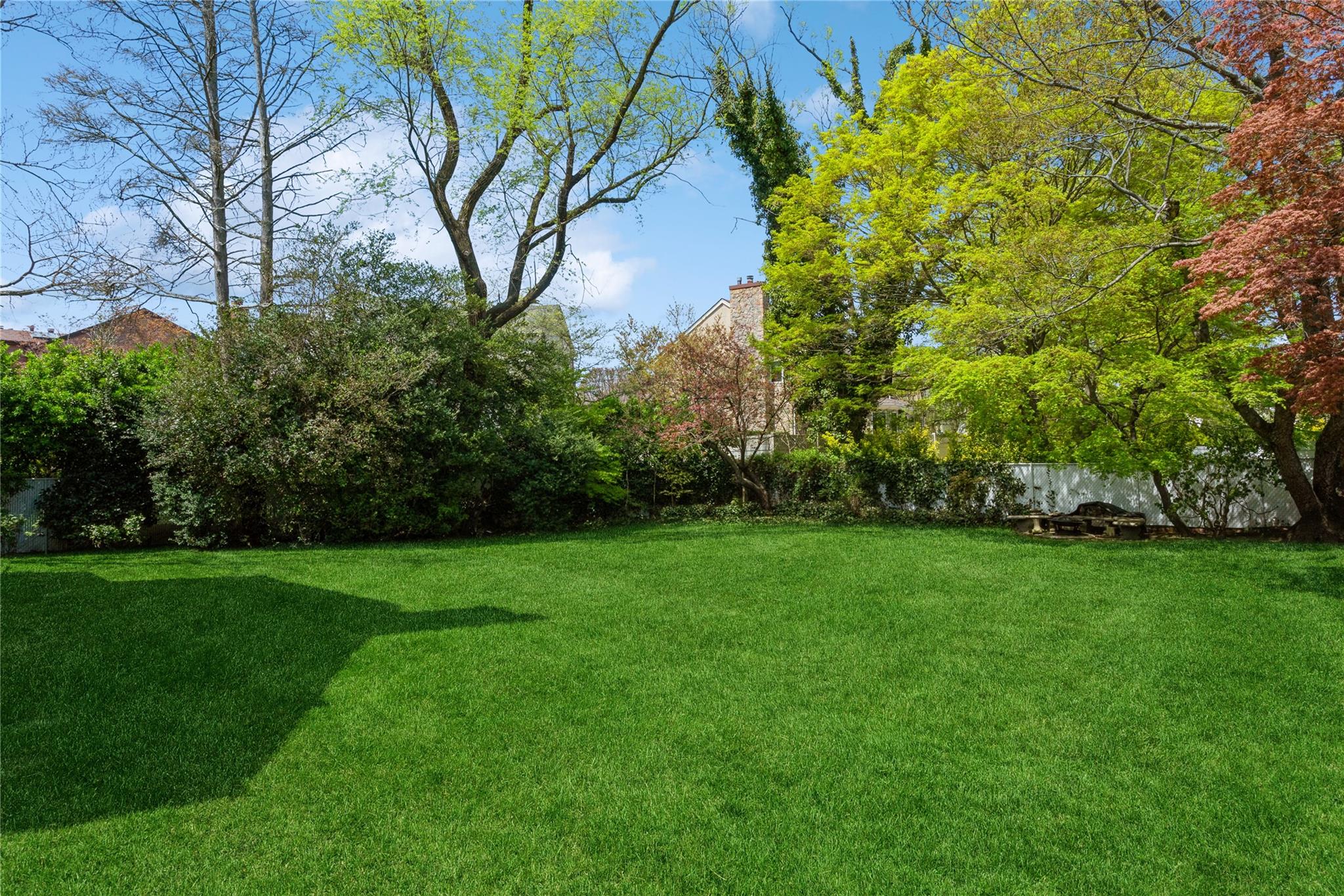 1 Cedar Road, Malverne, New York image 41