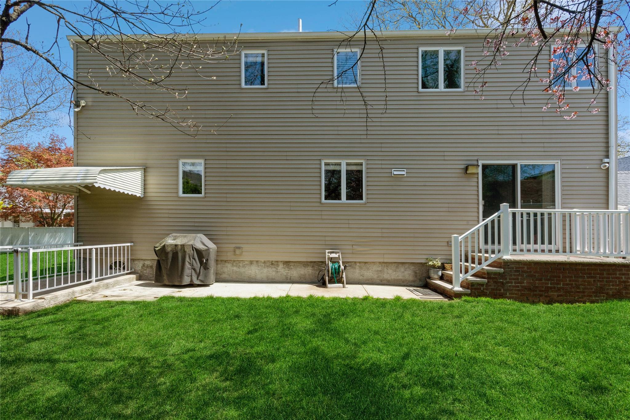 1 Cedar Road, Malverne, New York image 35