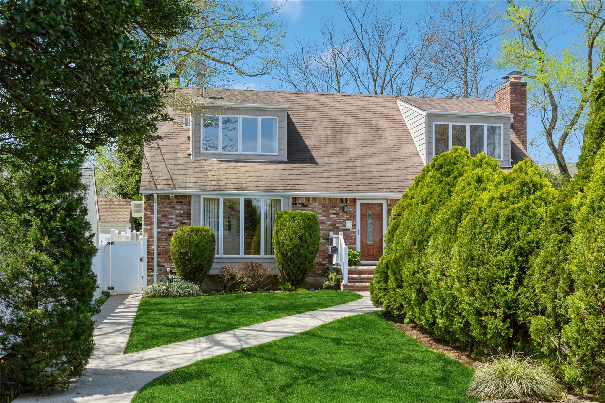 1 Cedar Road, Malverne, New York image 33