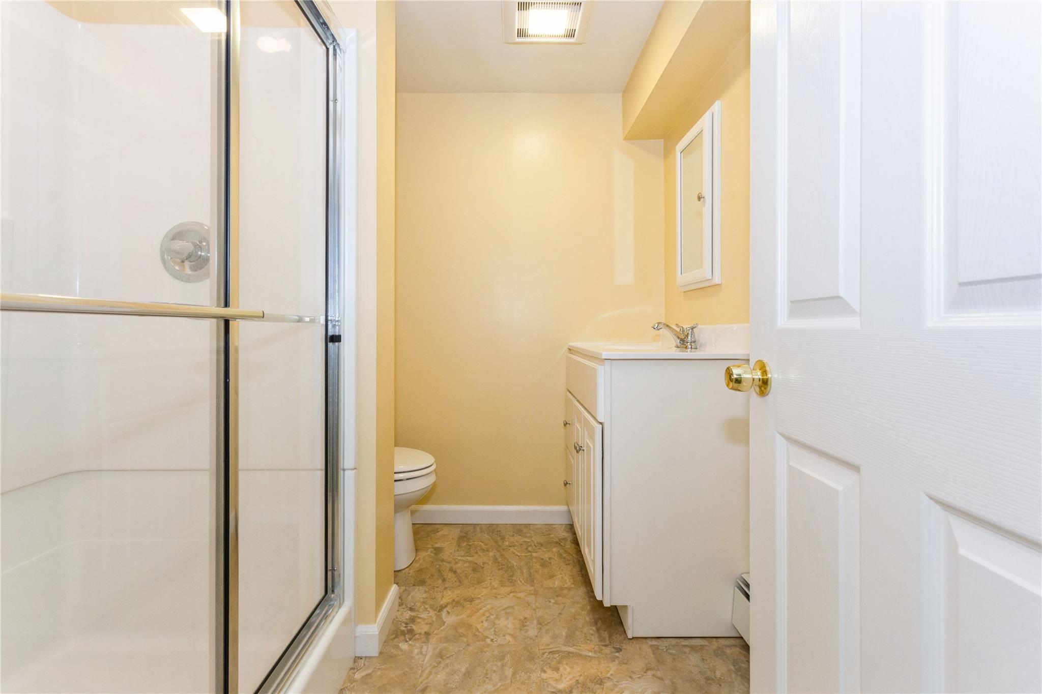 1 Cedar Road, Malverne, New York image 30