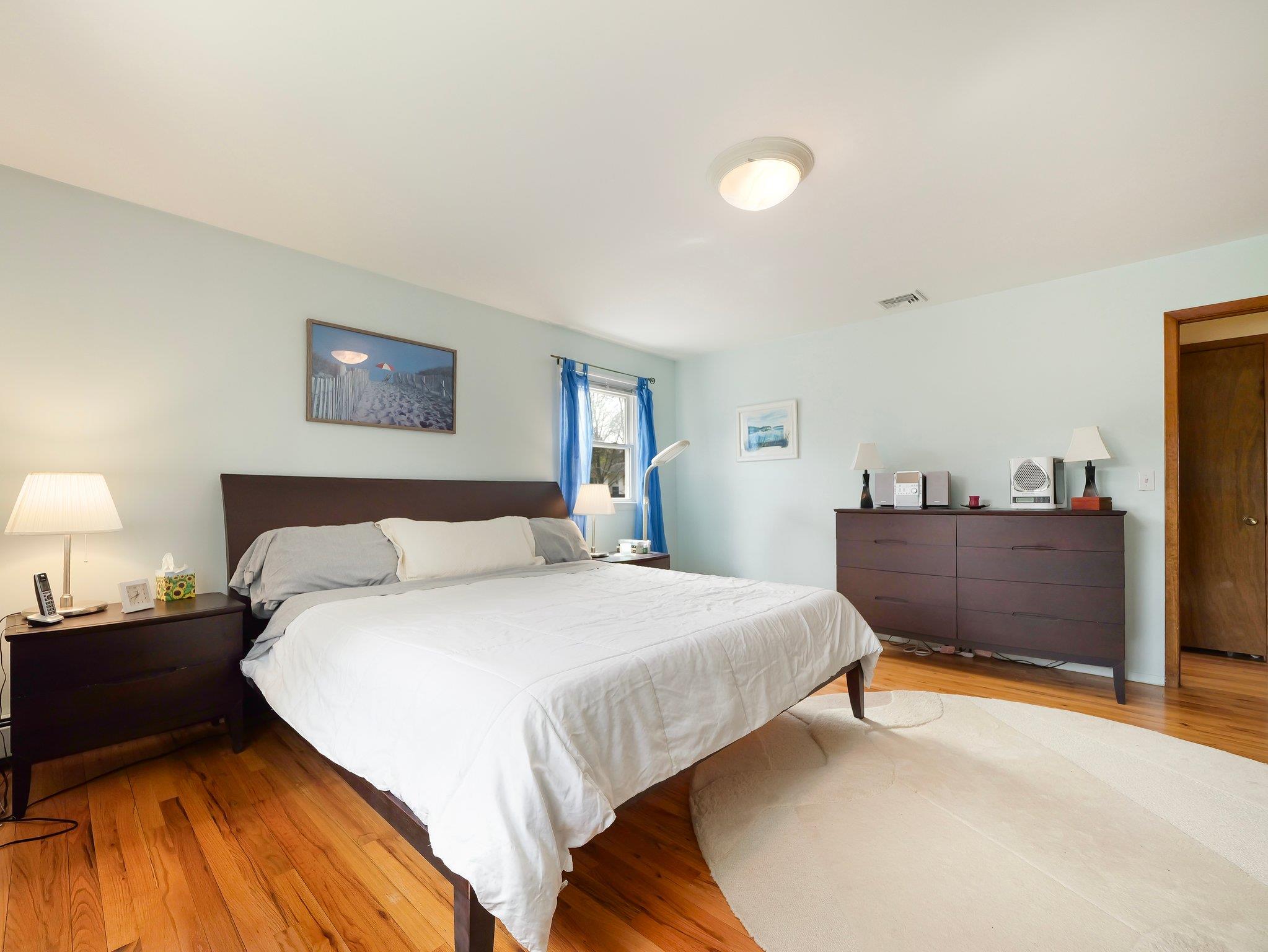 44 Haller Crescent, Spring Valley, New York image 12