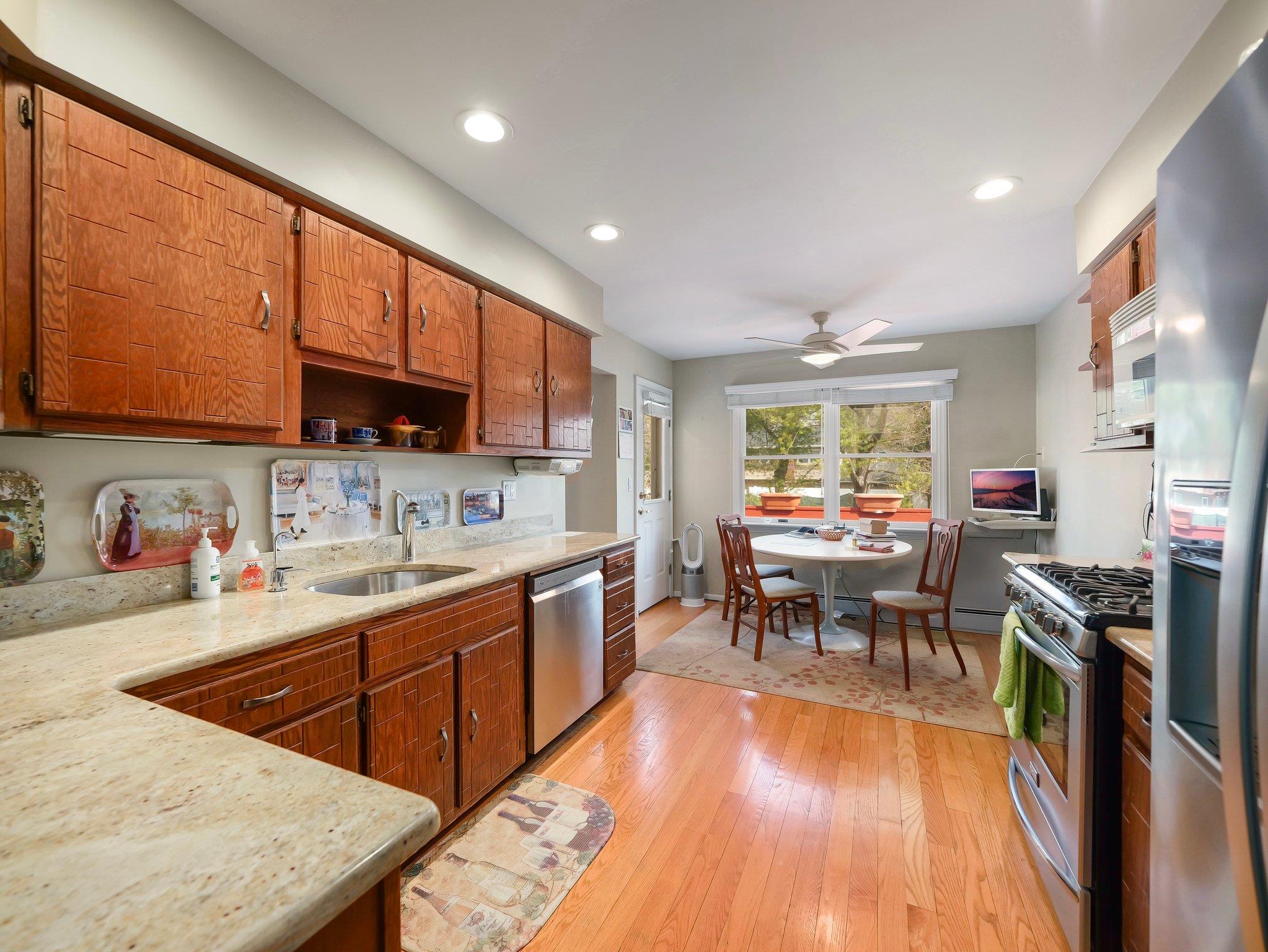 44 Haller Crescent, Spring Valley, New York image 3