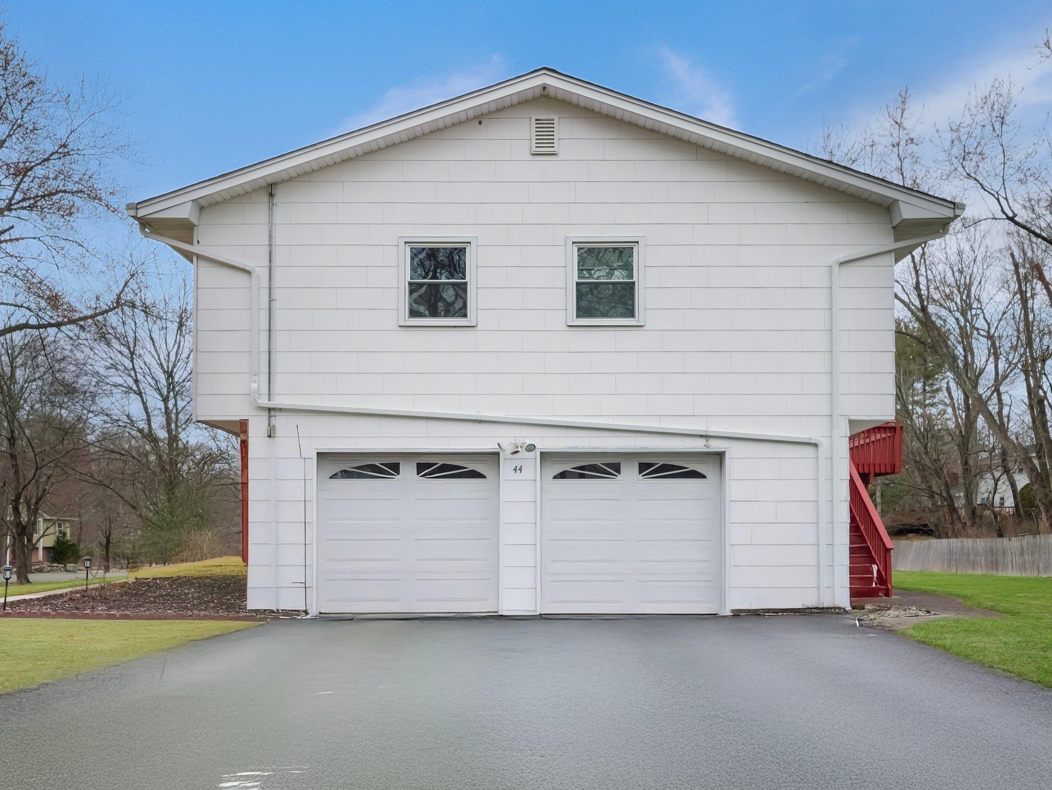 44 Haller Crescent, Spring Valley, New York image 37