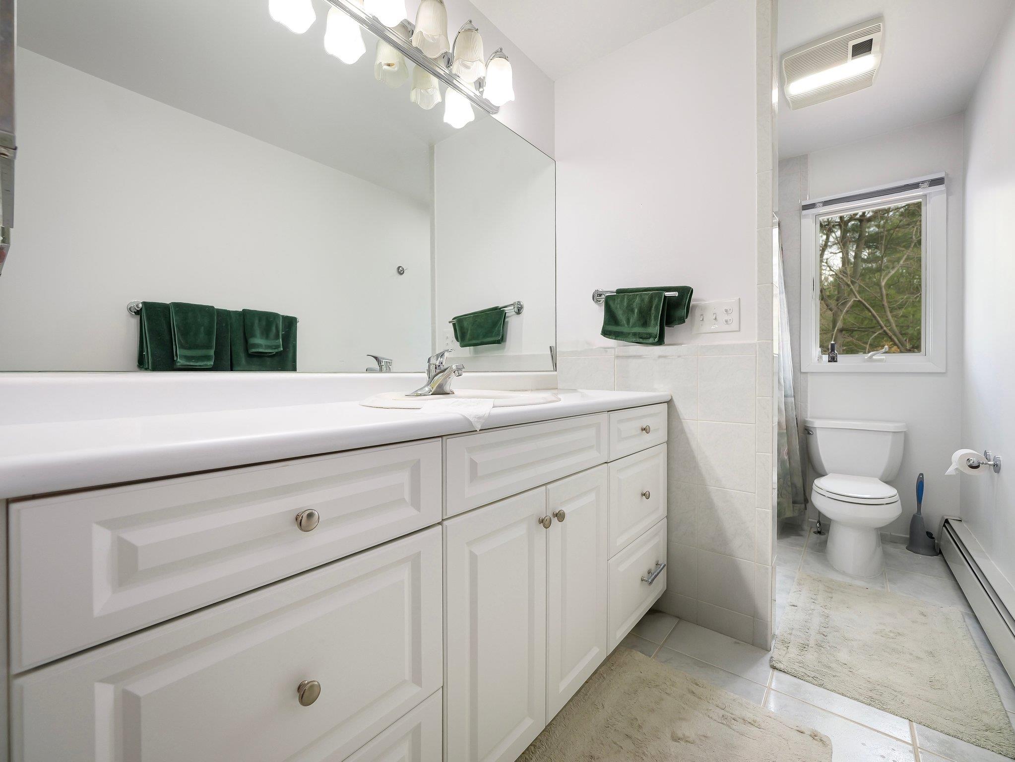 44 Haller Crescent, Spring Valley, New York image 11
