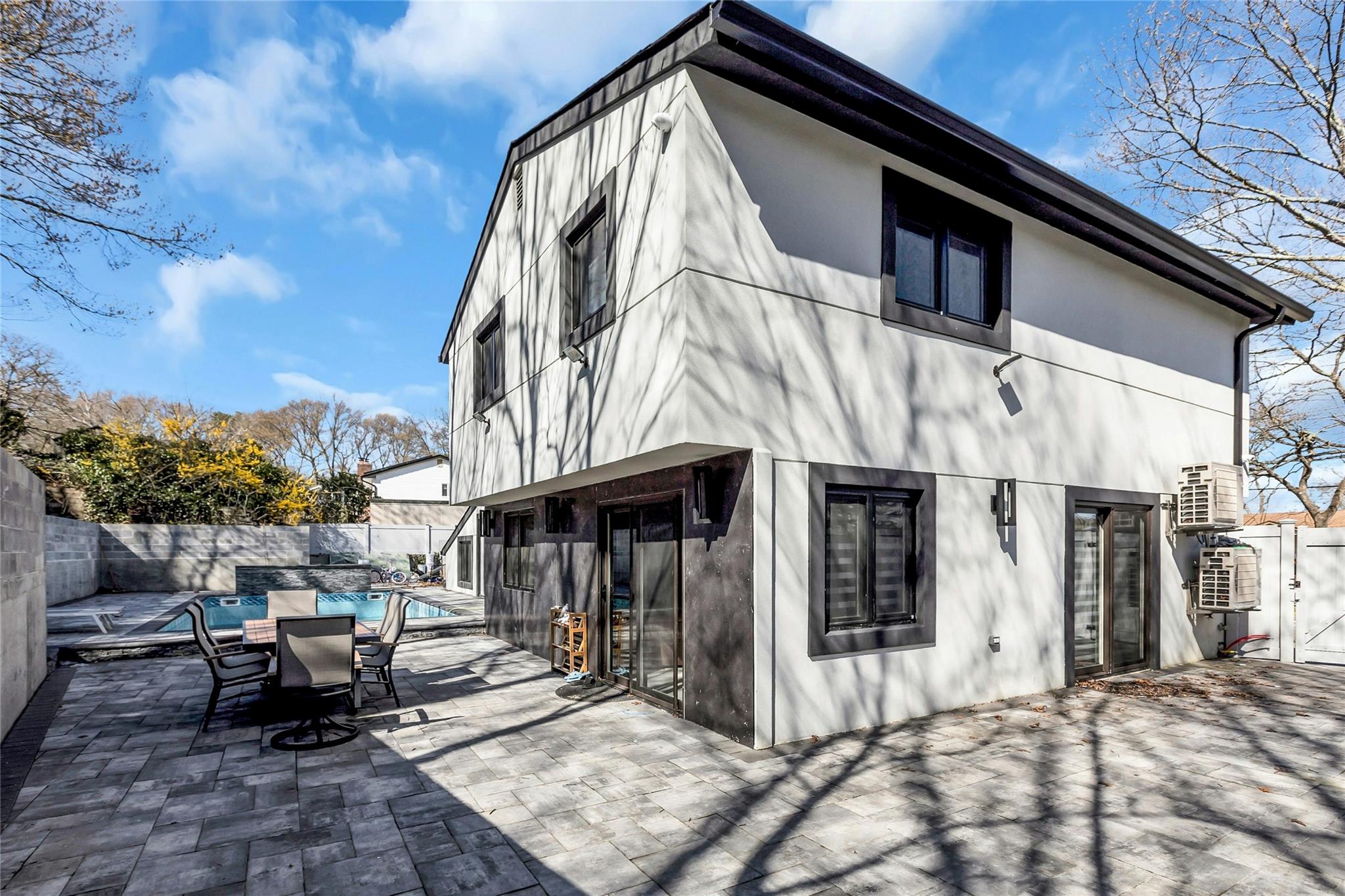 37 Carldon Lane, Hauppauge, New York image 27