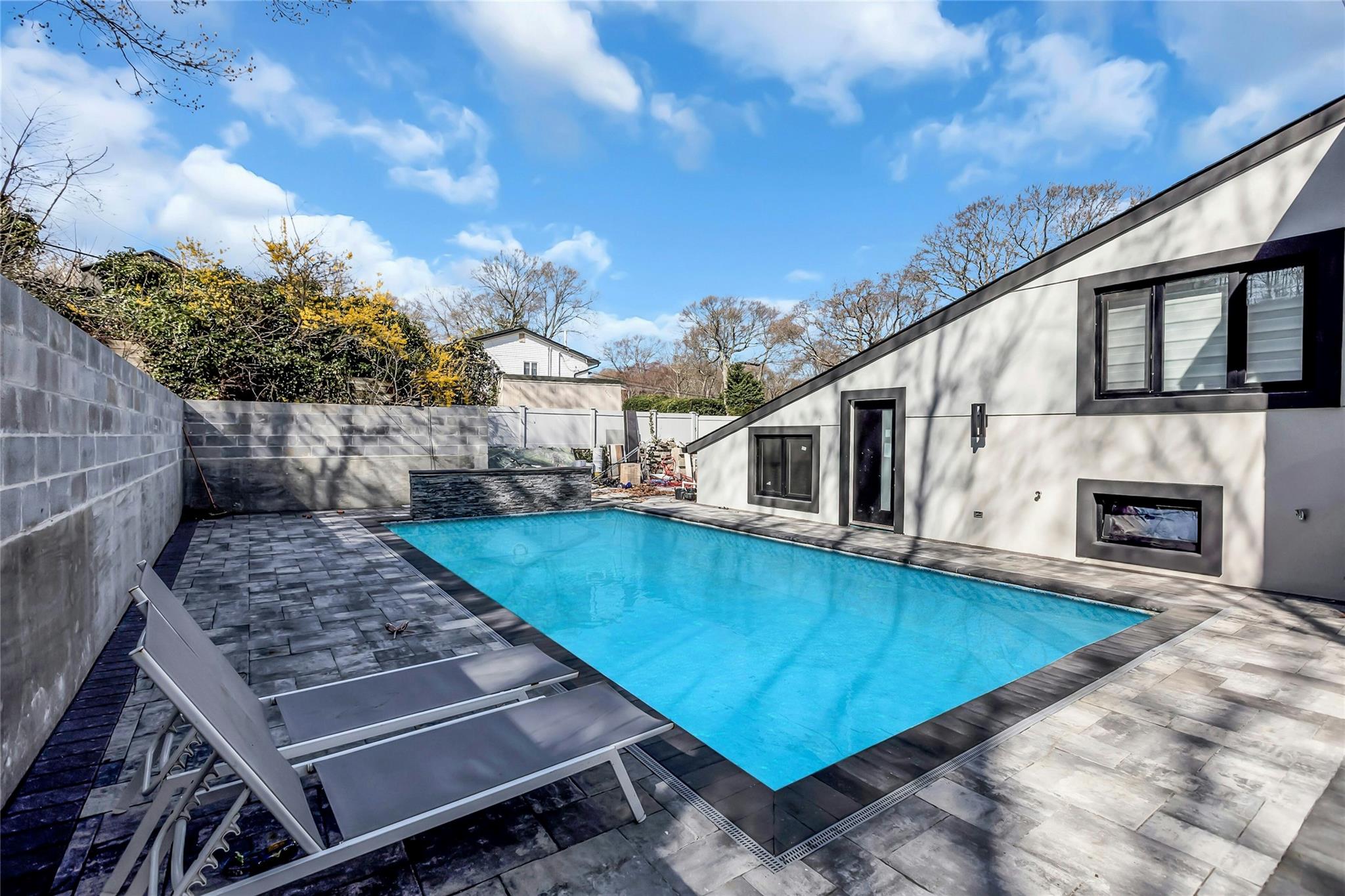 37 Carldon Lane, Hauppauge, New York image 24