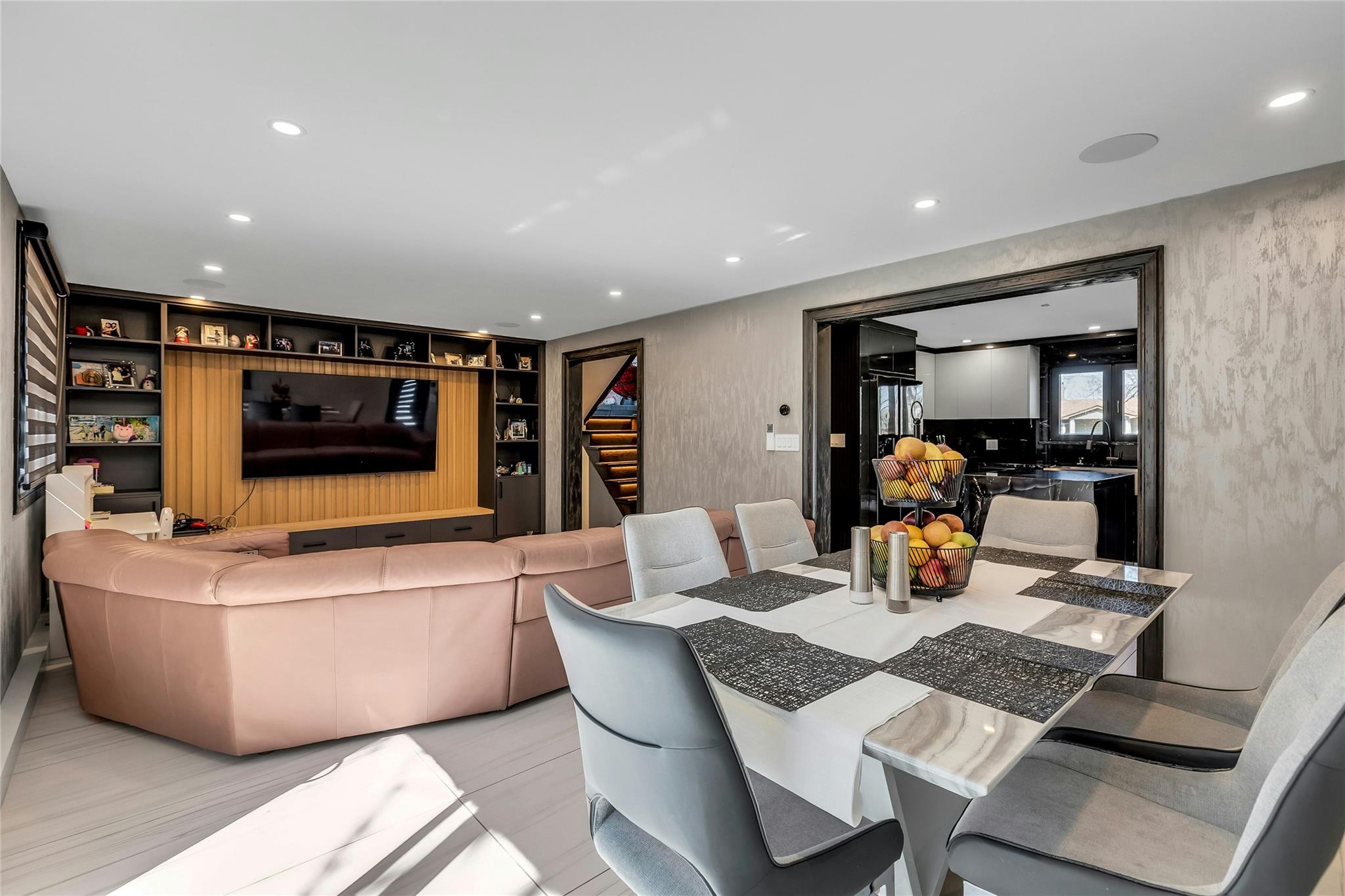 37 Carldon Lane, Hauppauge, New York image 13