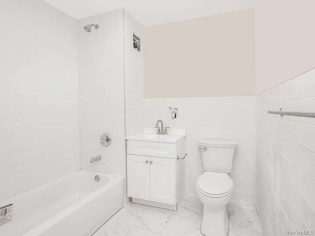 409 Warburton Avenue 3D