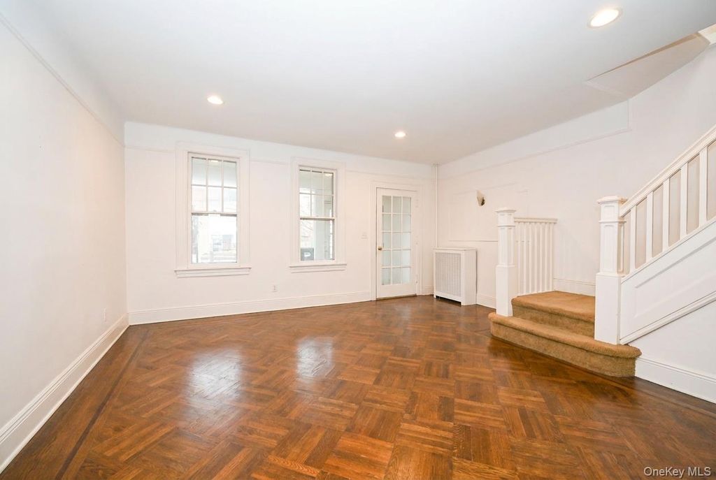 Photo of 72-19 72 Street, Glendale, NY 11385 (MLS # 965640)