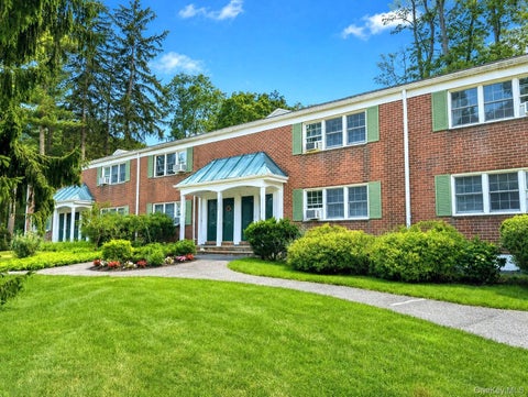 Condo For Sale - 600 Bedford Road #6<br/> Westchester County, Pleasantville, NY 10570