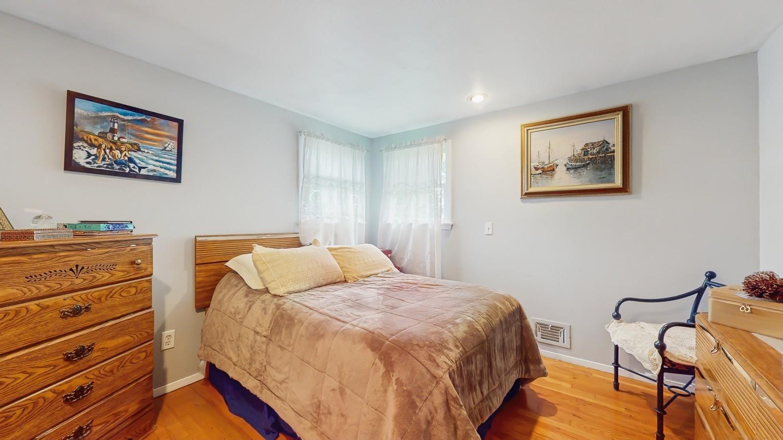 64 Shady Lane, Huntington, New York image 18