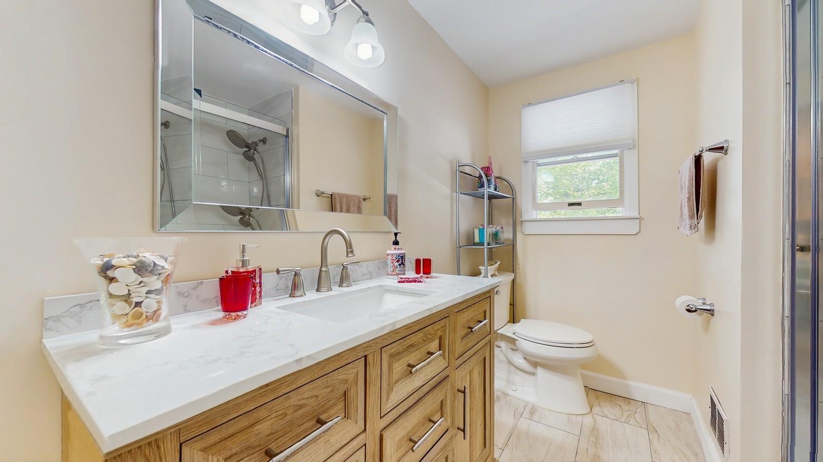 64 Shady Lane, Huntington, New York image 22