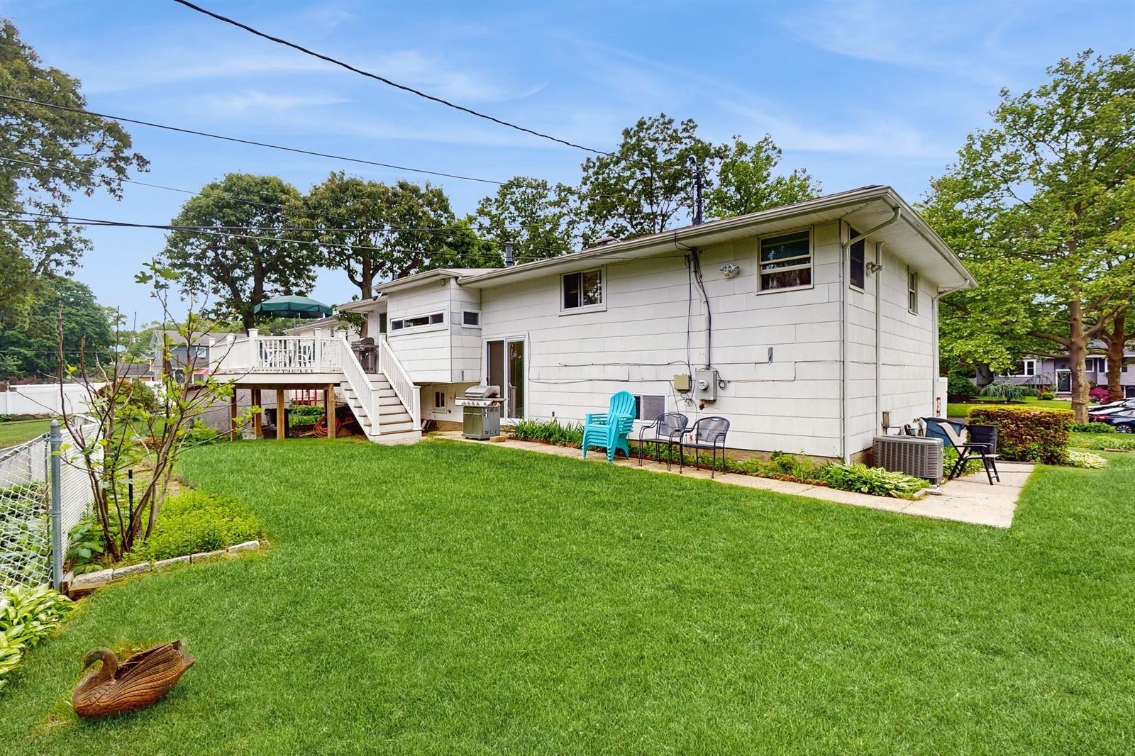 64 Shady Lane, Huntington, New York image 5