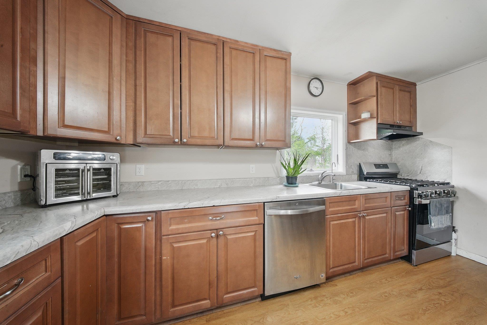 109 Long Lane, Bloomingburg, New York image 9