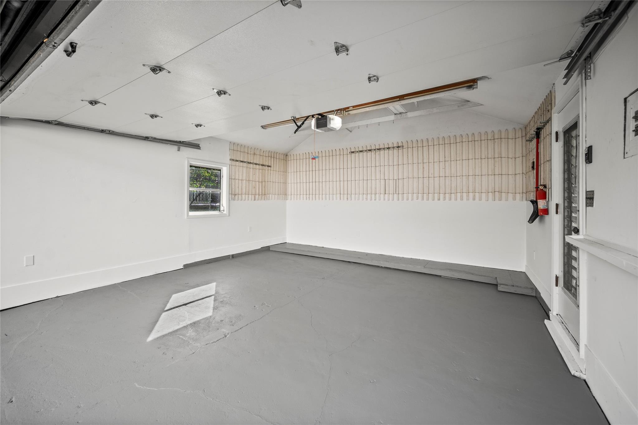 26 Crane Avenue, White Plains, New York image 34