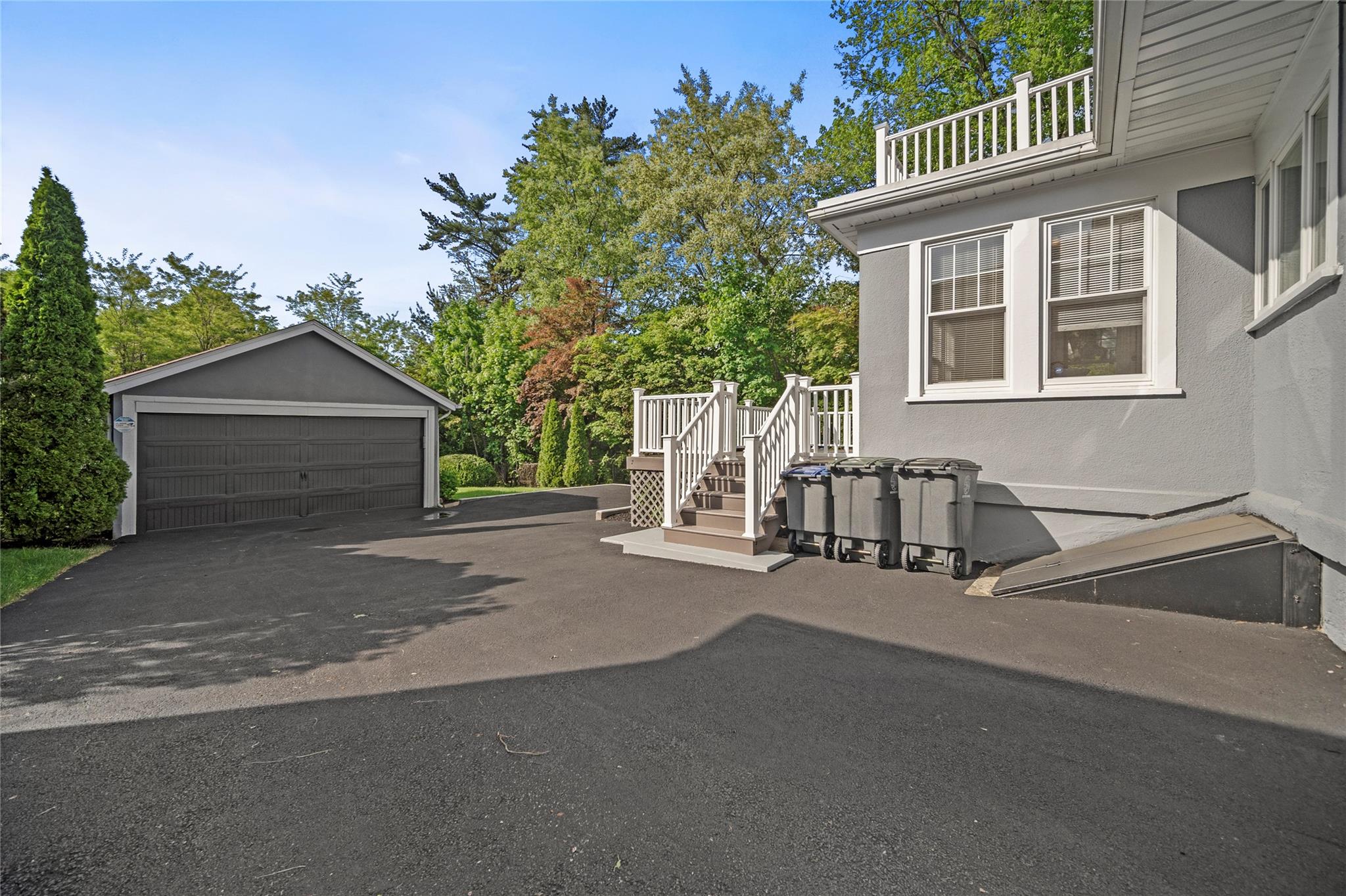 26 Crane Avenue, White Plains, New York image 32