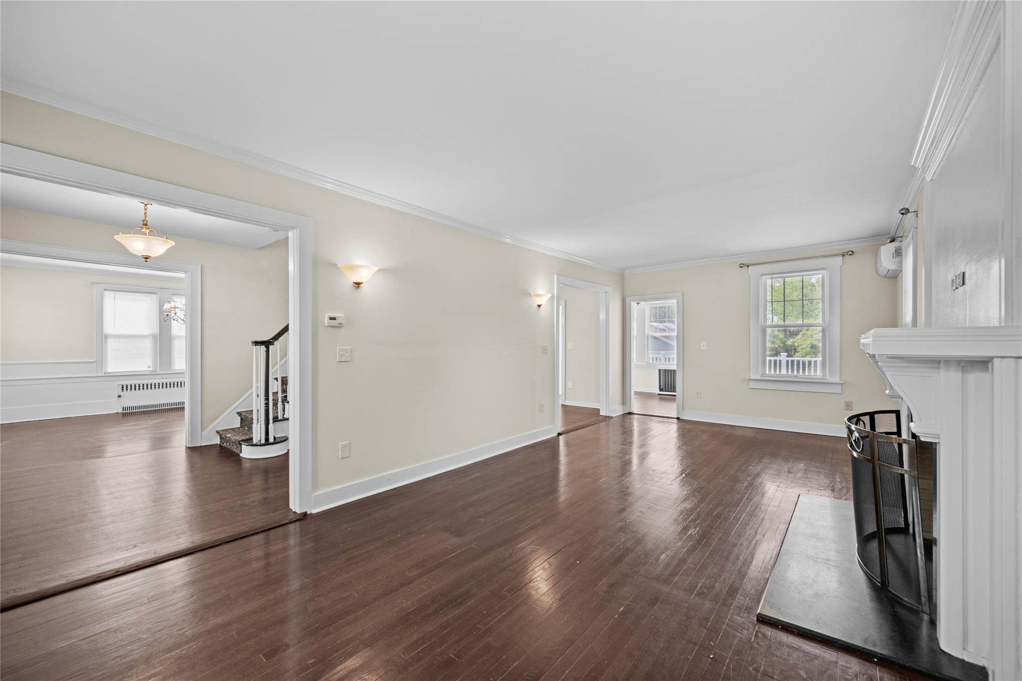 26 Crane Avenue, White Plains, New York image 4